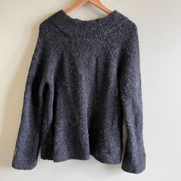 Anthropologie MOTH Black Wool Alpaca Boat Neck knit fuzzy pullover sweater Sz M - Picture 5 of 5